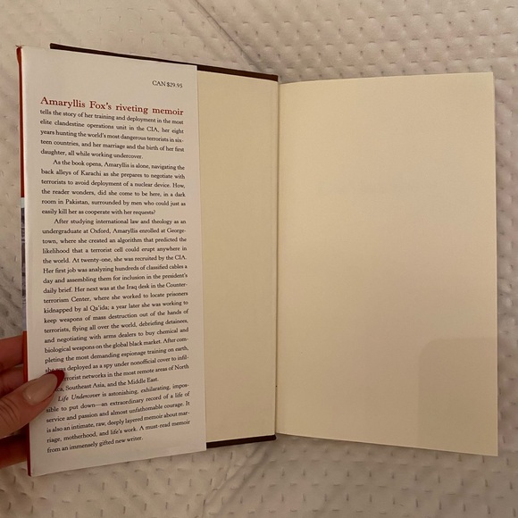 Life Undercover book - Picture 3 of 3